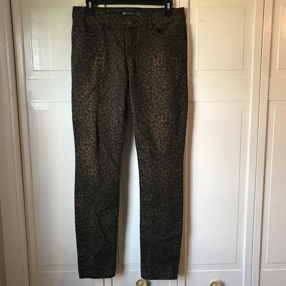 3 FOR $15 Divine Rights of Denim Leopard Print Jeans, sz 29